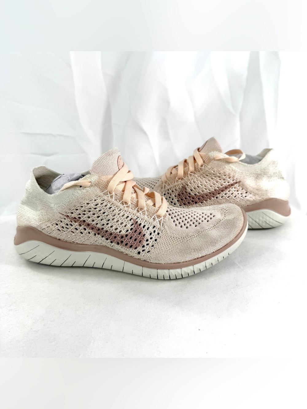 Nike Free Run Flyknit Women Size 6 Guava Ice Mesh Running Shoe 942839-802 - Picture 7 of 9